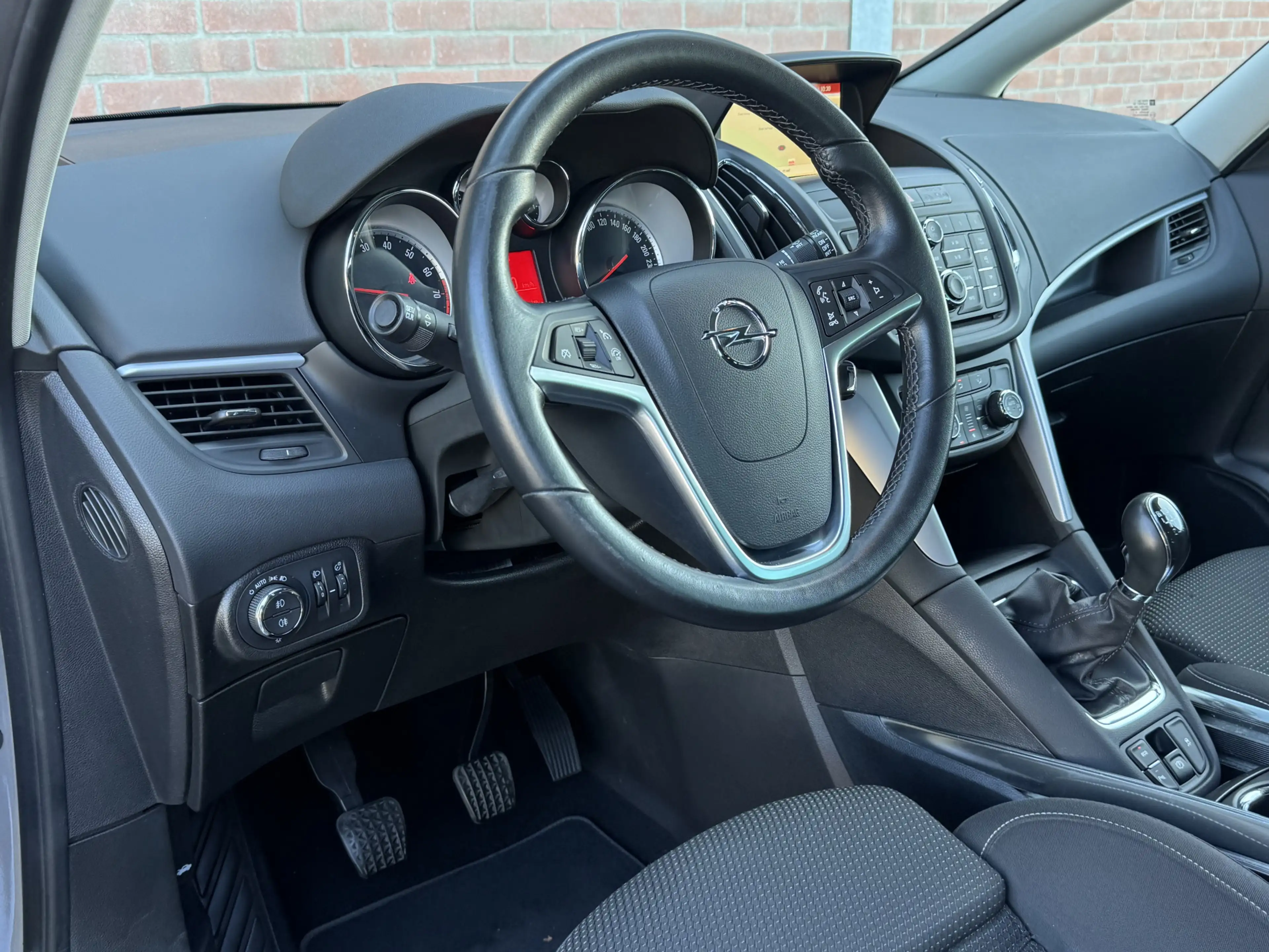 Opel Zafira Tourer 1.4 EDITION 7P. | NL-AUTO! | NAVI! — photo 9