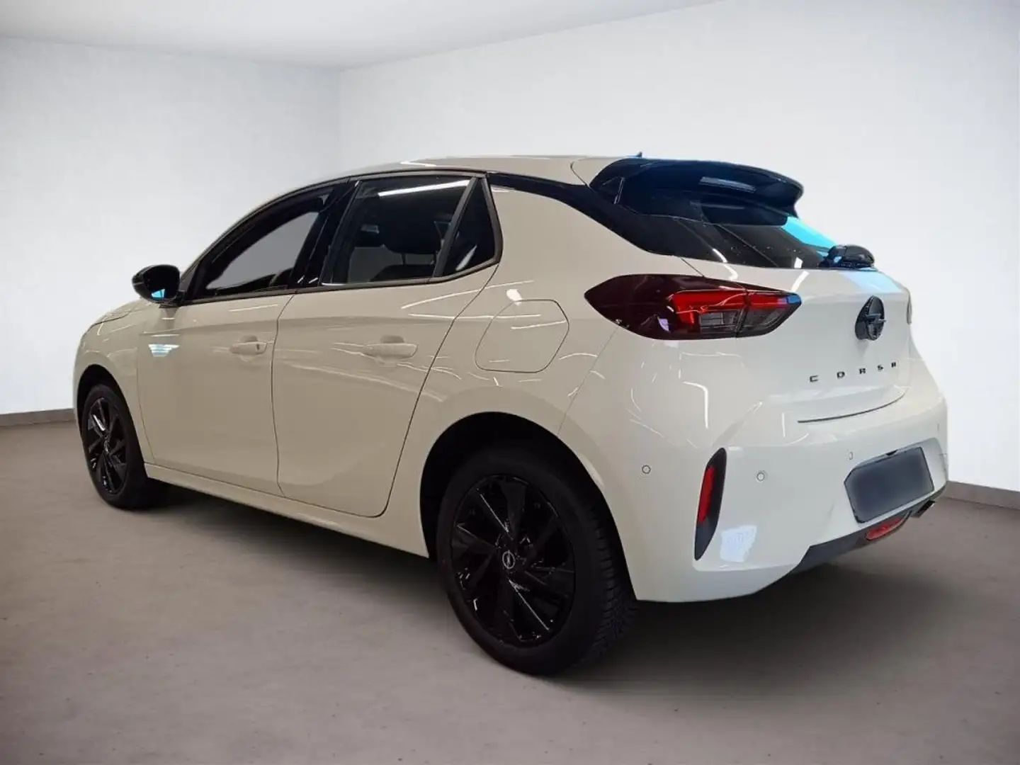 Opel Corsa 1.2 Direct Injection Turbo GS - 2