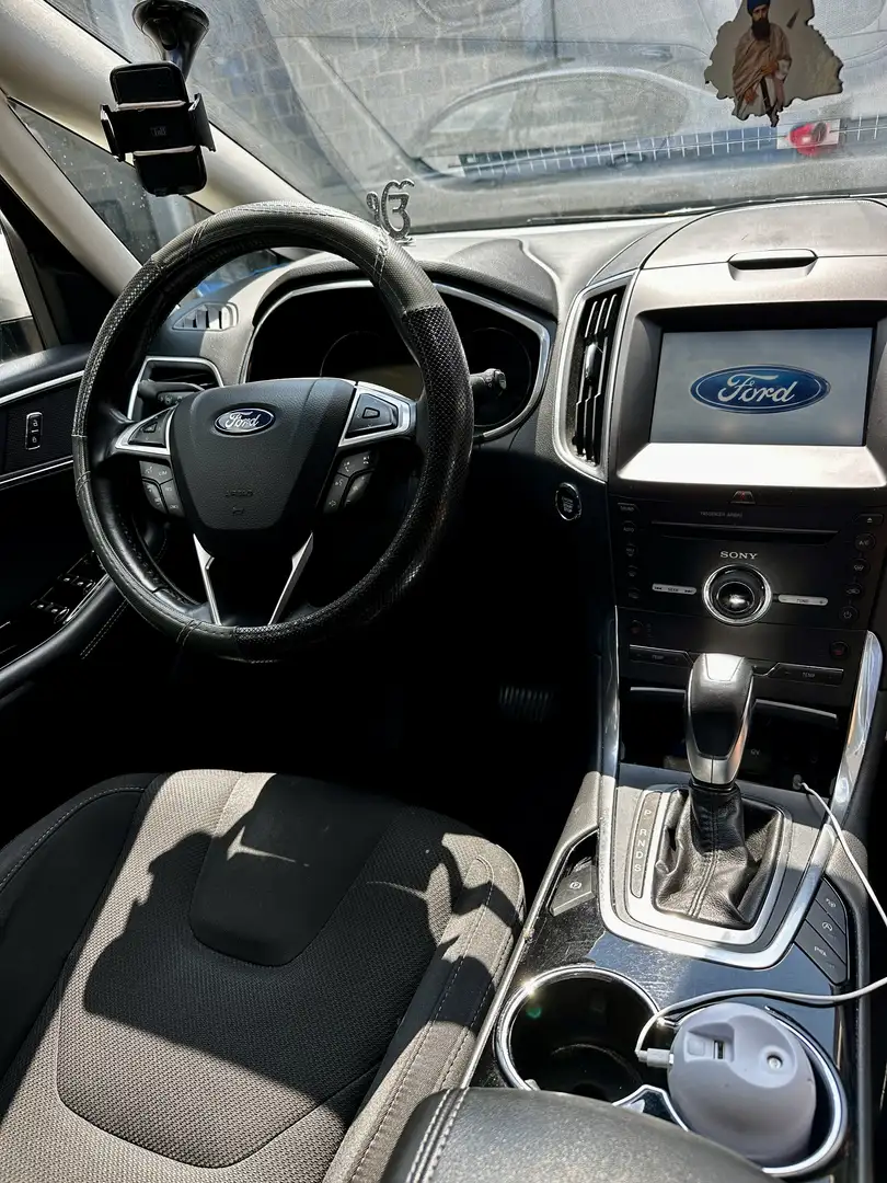 Ford S-Max 2.0 TDCi Aut. Titanium Gris - 2