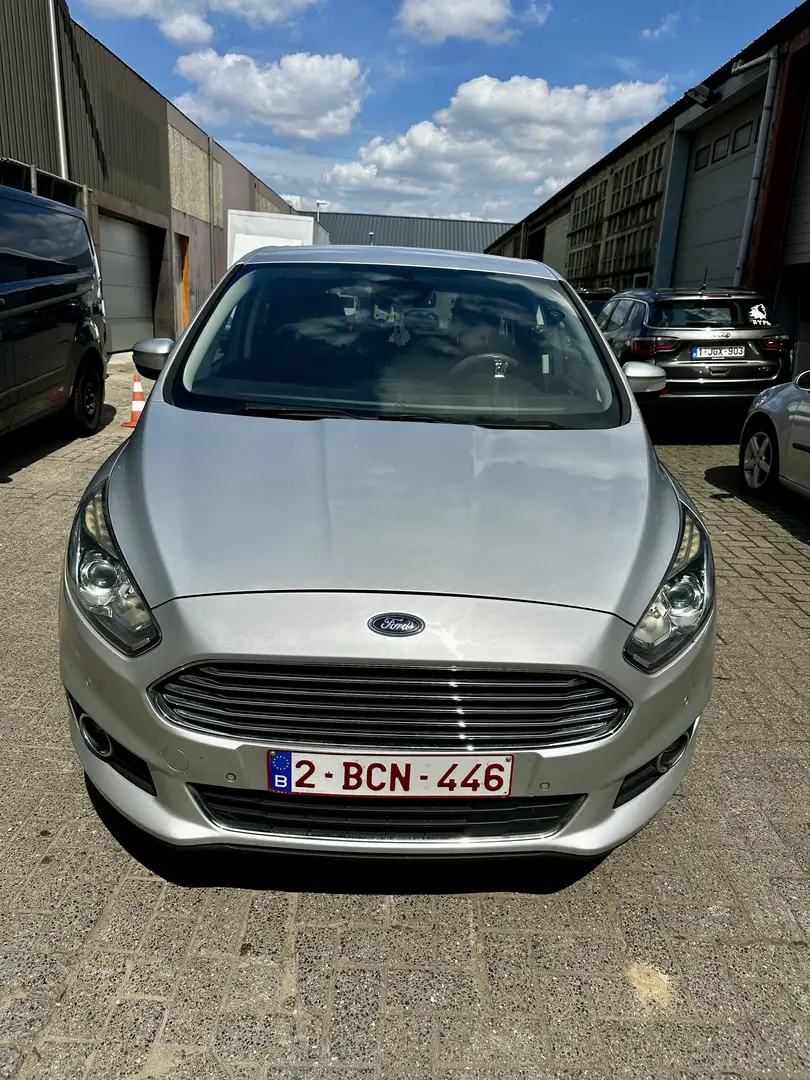Ford S-Max 2.0 TDCi Aut. Titanium Gris - 1