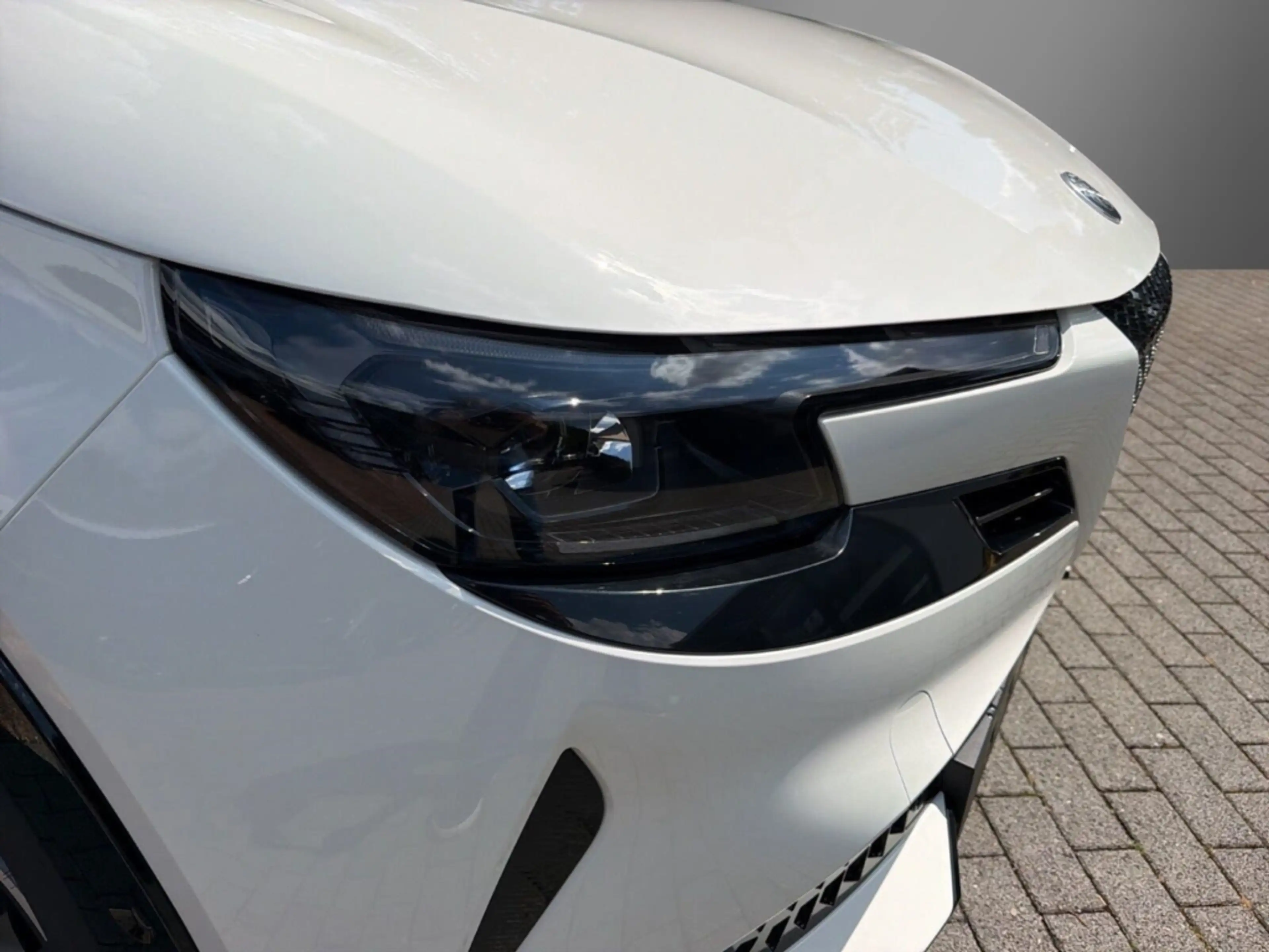 Alfa Romeo Junior Ibrida Sport Speciale 1,2 VGT 107kW MY26 — photo 10