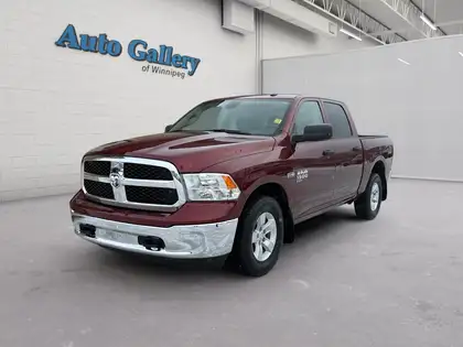 Red 2023 RAM 1500 Classic SLT Crew Cab 4WD Pickup Truck Four-Wheel Drive 8-Speed Automatic