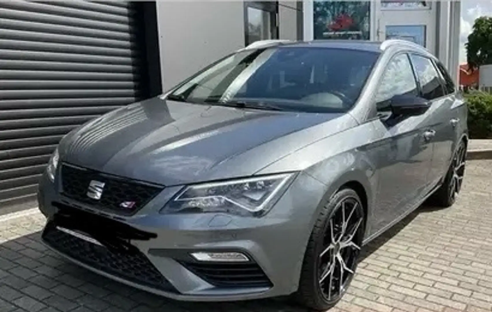 SEAT Leon Leon ST 2.0 TSI Start Grau - 1