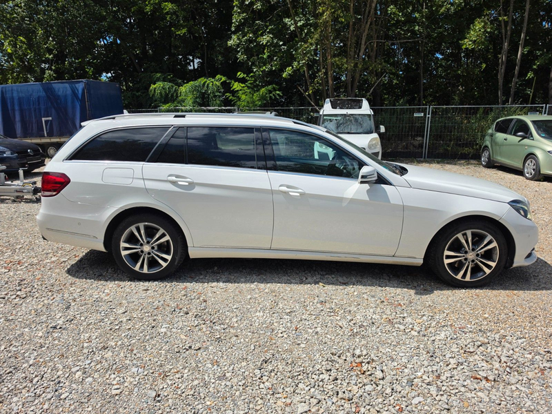 Mercedes-Benz E 350 E T-Modell E 350 BlueTec 4Matic — photo 6