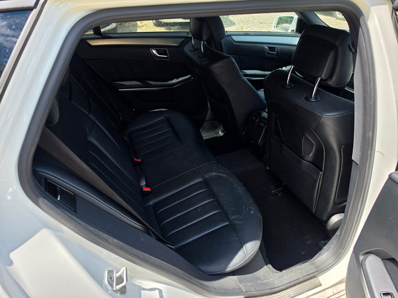 Mercedes-Benz E 350 E T-Modell E 350 BlueTec 4Matic — photo 12