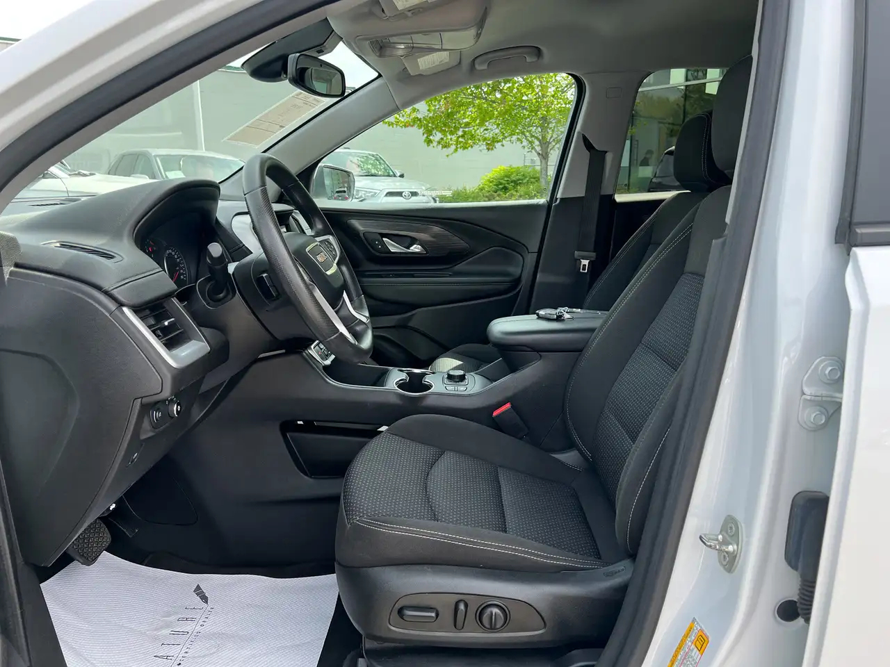 GMC Terrain снимка GMC Terrain