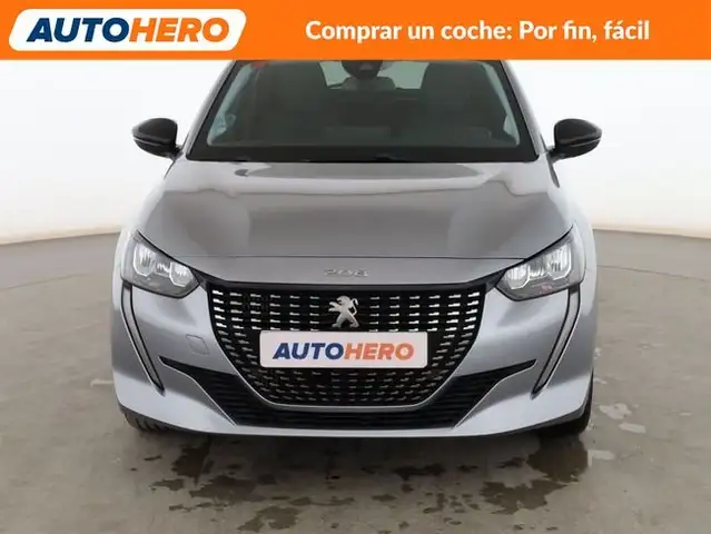 Peugeot 208 view 9