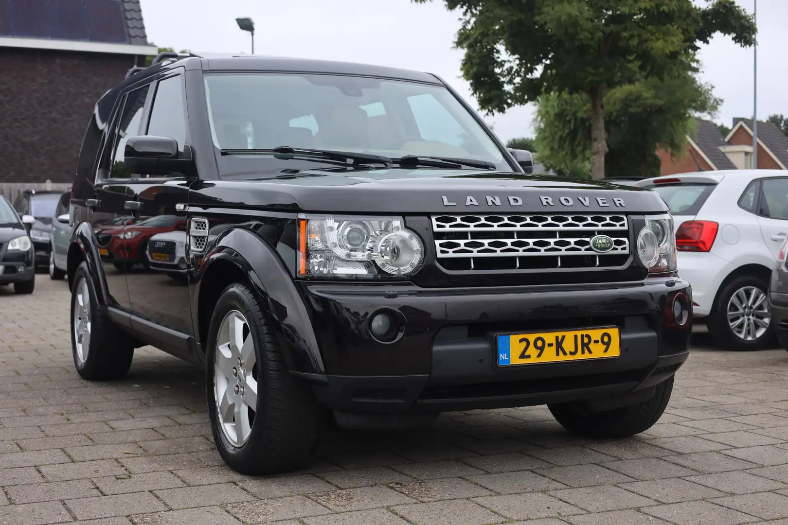 Land Rover Discovery 3.0 SDV6 HSE I 7 PERS I LEDER I TREKHAAK Burdeos - 2