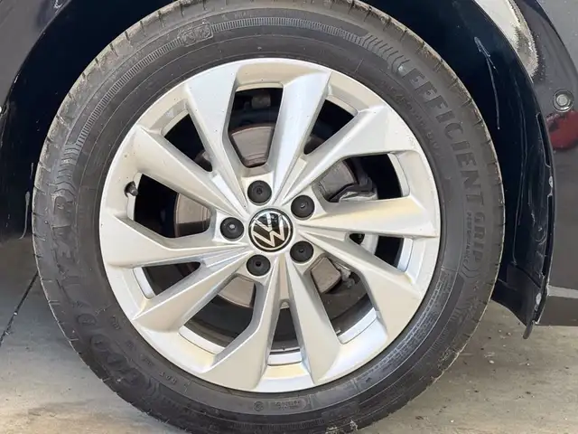 Volkswagen Polo view 15