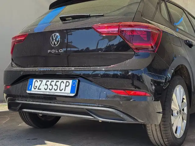 Volkswagen Polo view 18