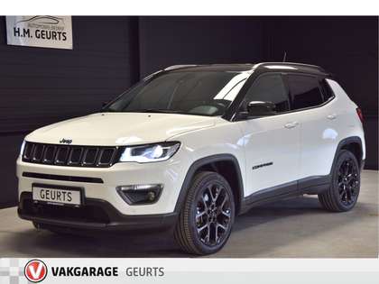 Jeep Compass 4xe 240 Plug-in Hybrid Electric Limited Leder navi