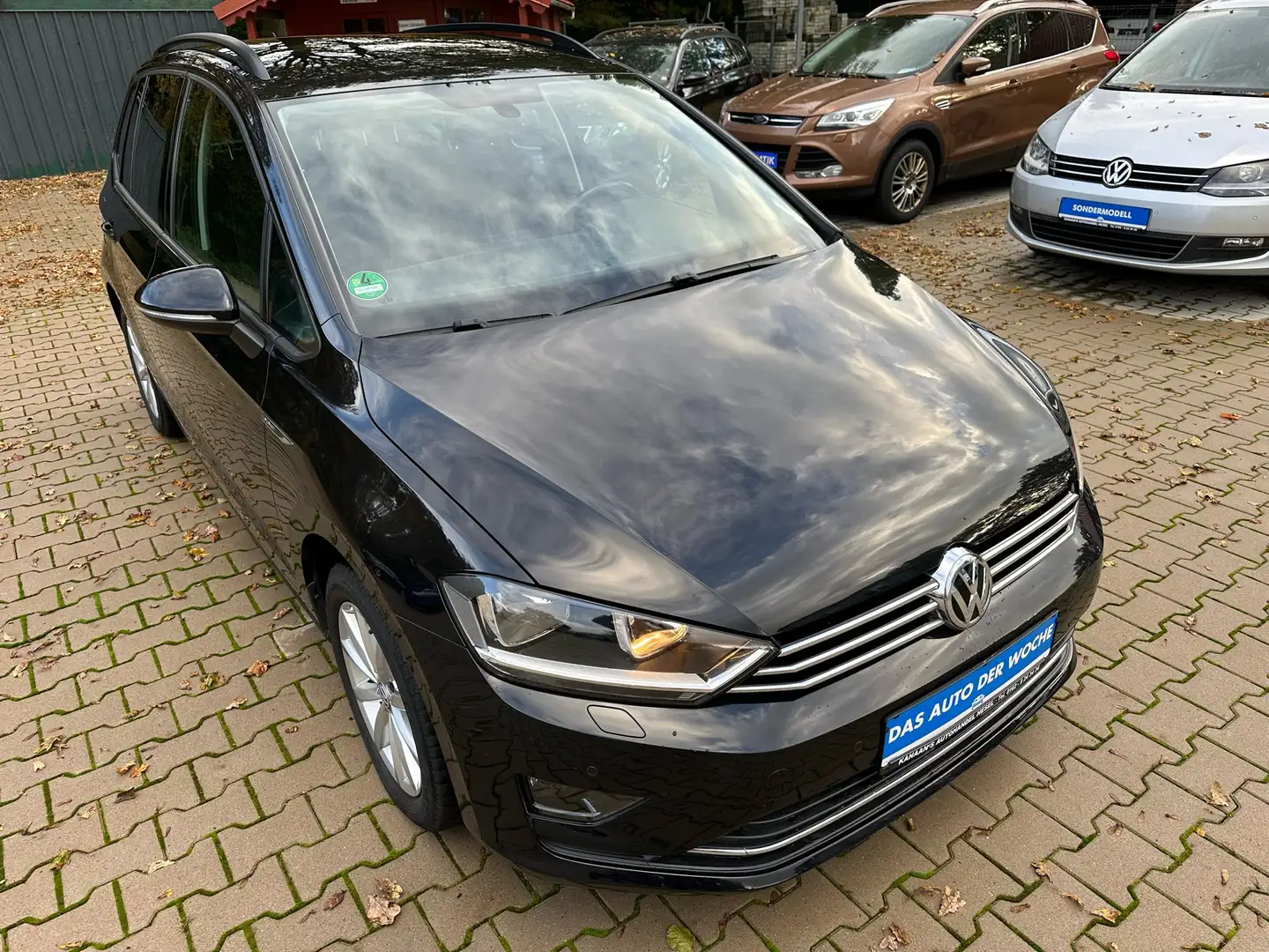 Volkswagen Golf Sportsvan 1.4 TSI BlueMotion Technology DSG Lounge Чорний - 2