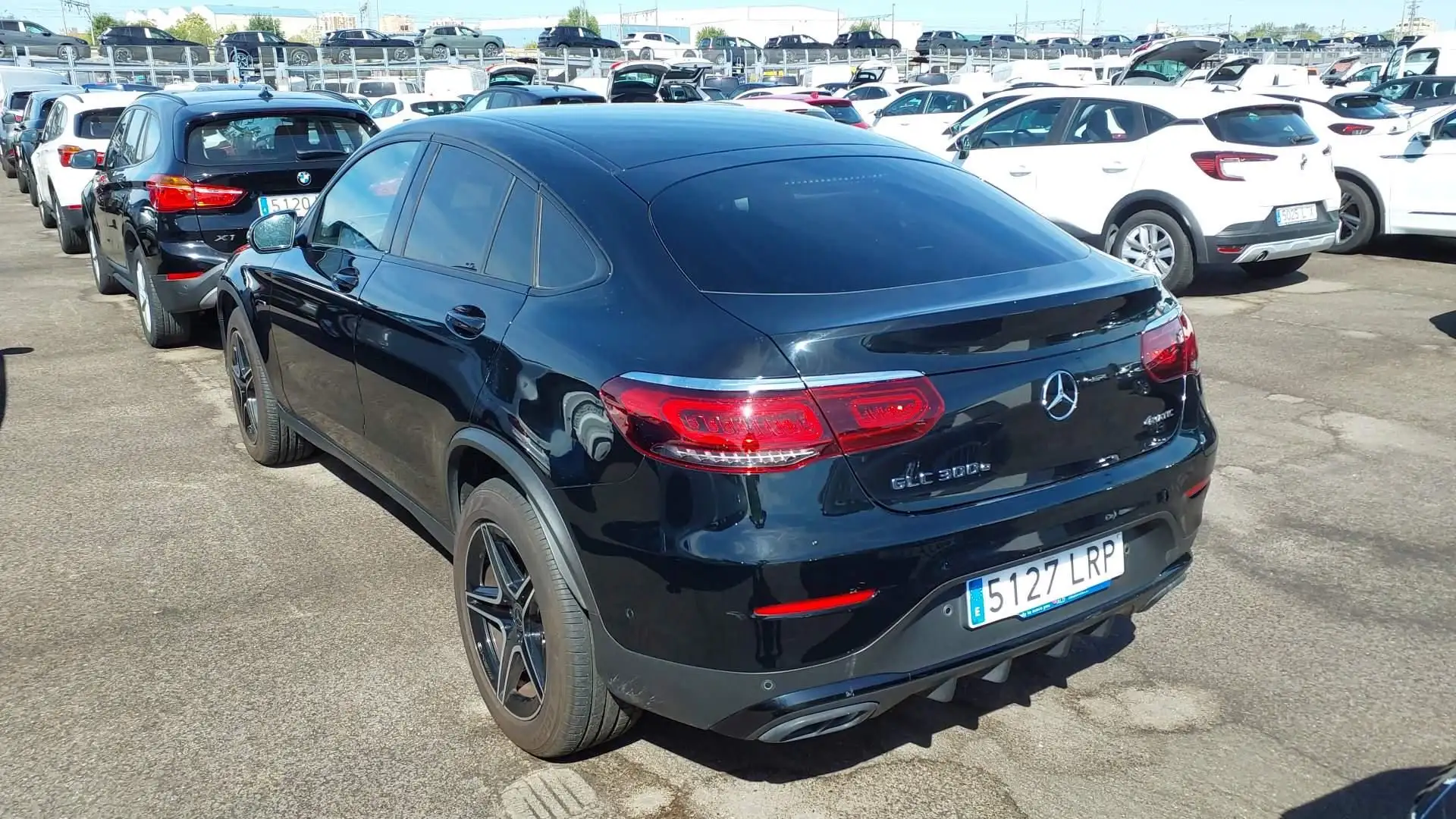 Mercedes-Benz GLC 300 Coupé 300e 4Matic Schwarz - 2