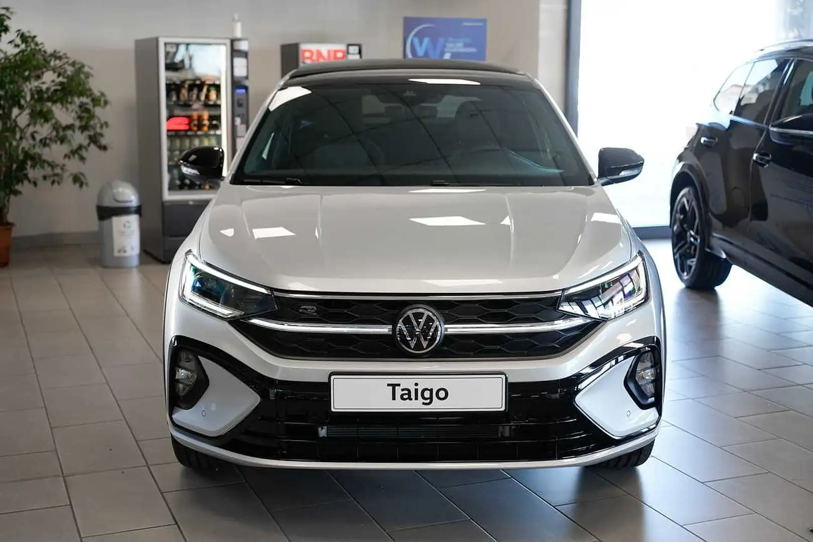 Volkswagen Taigo 1.0 TSI 115 CV R-Line Plus Argent - 2