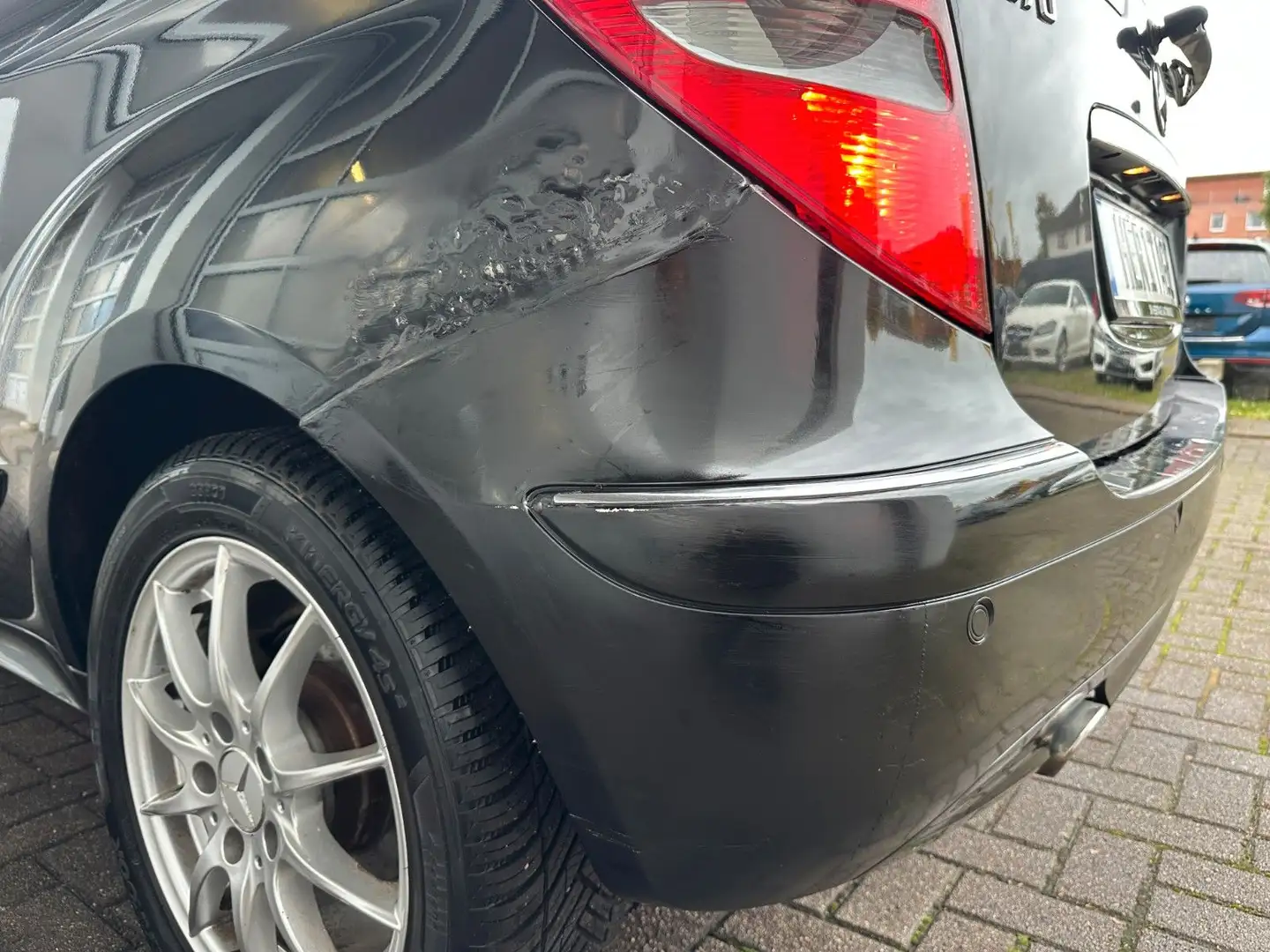 Mercedes-Benz A 170 AVG Tüv07.27/Radio/Klima/Pano/SHZ Schwarz - 2