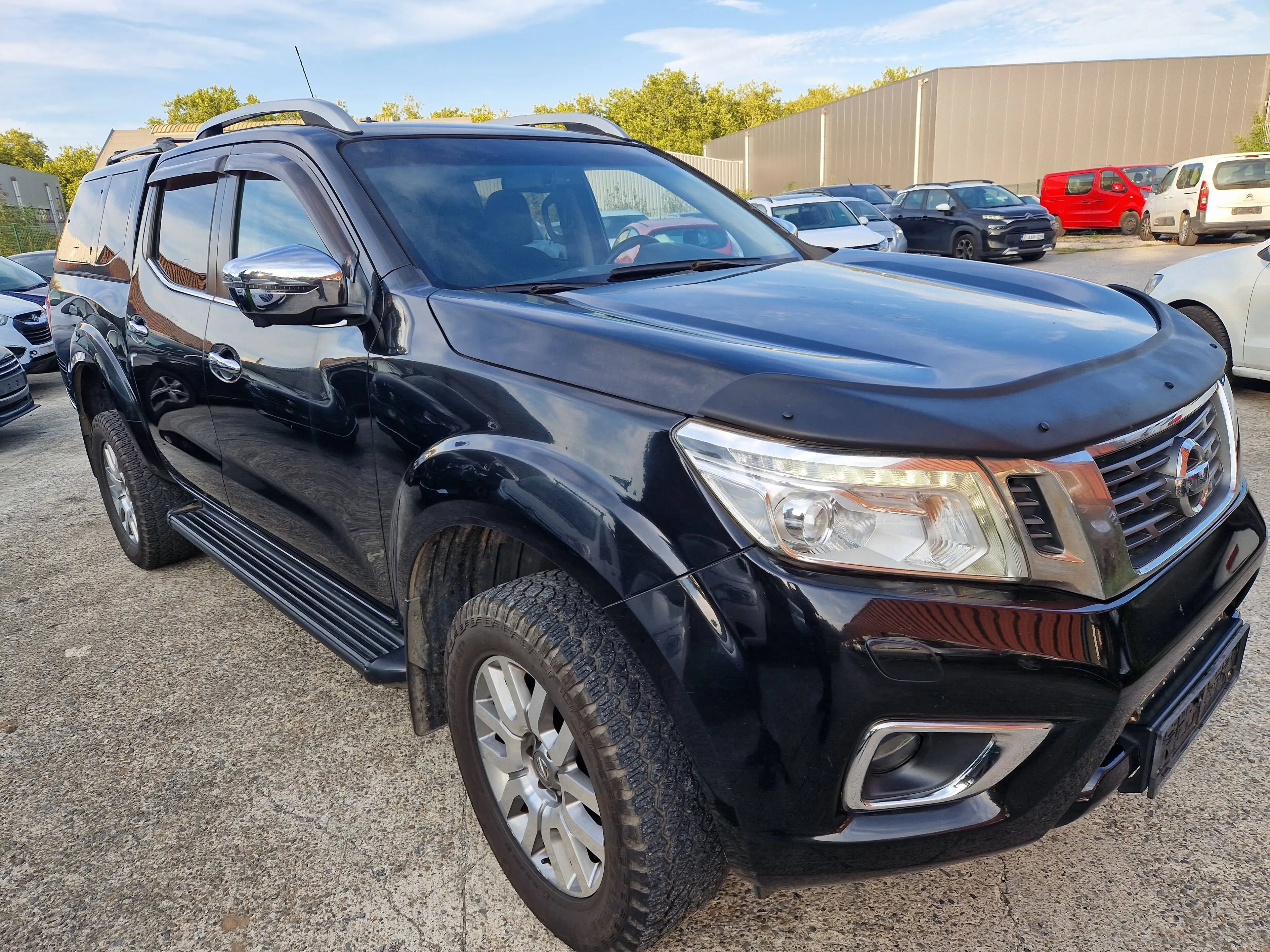 Nissan Navara 2.5 dCi 4x4 Business DPF — photo 7