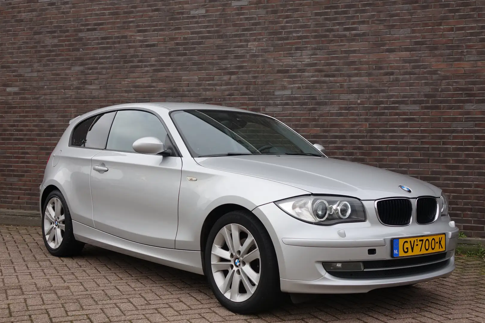 BMW 118 1-serie 118i Business Line, M-Line, fabrieks nieuw Grau - 2