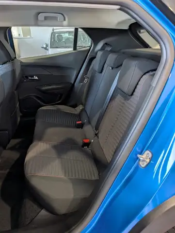 Peugeot 2008 view 13