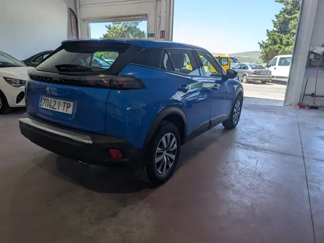 Peugeot 2008 view 5