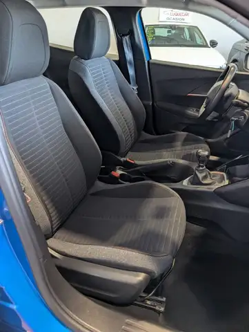 Peugeot 2008 view 8