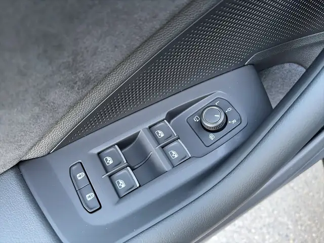 Volkswagen Passat Variant Sport TDI DSG Ansicht 17