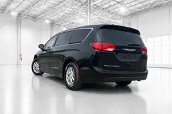 Chrysler Grand Caravan 2027