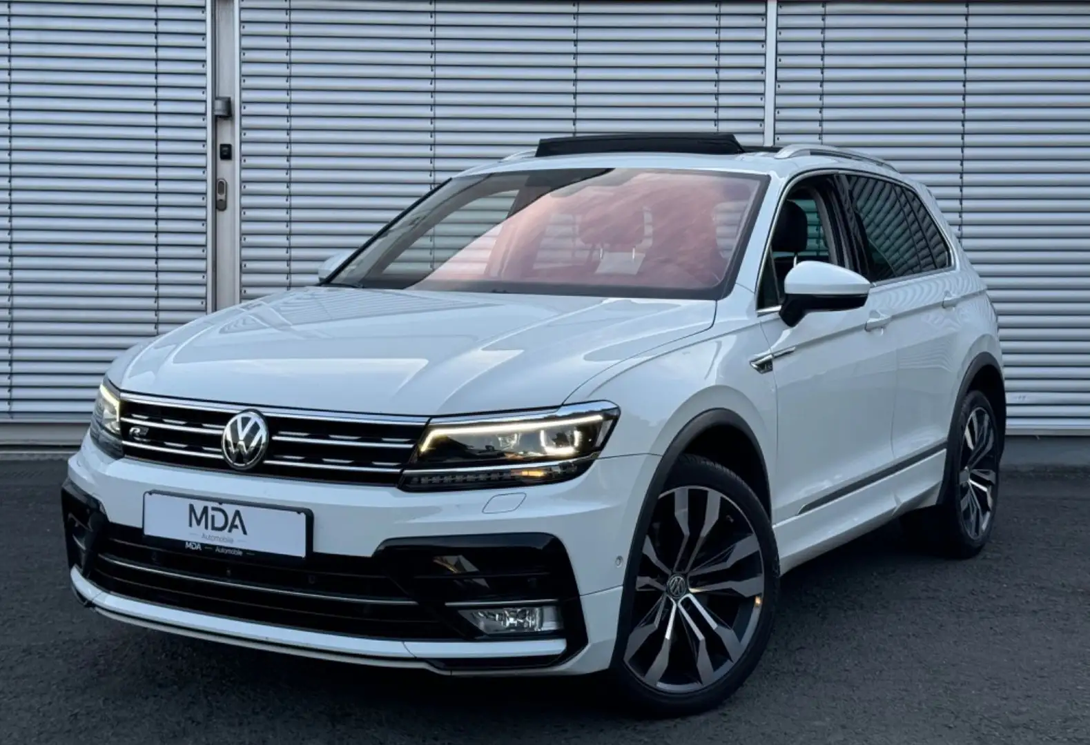 Volkswagen Tiguan 3xR-Line Highline 4Motion Dig.Tacho AHK Wit - 2