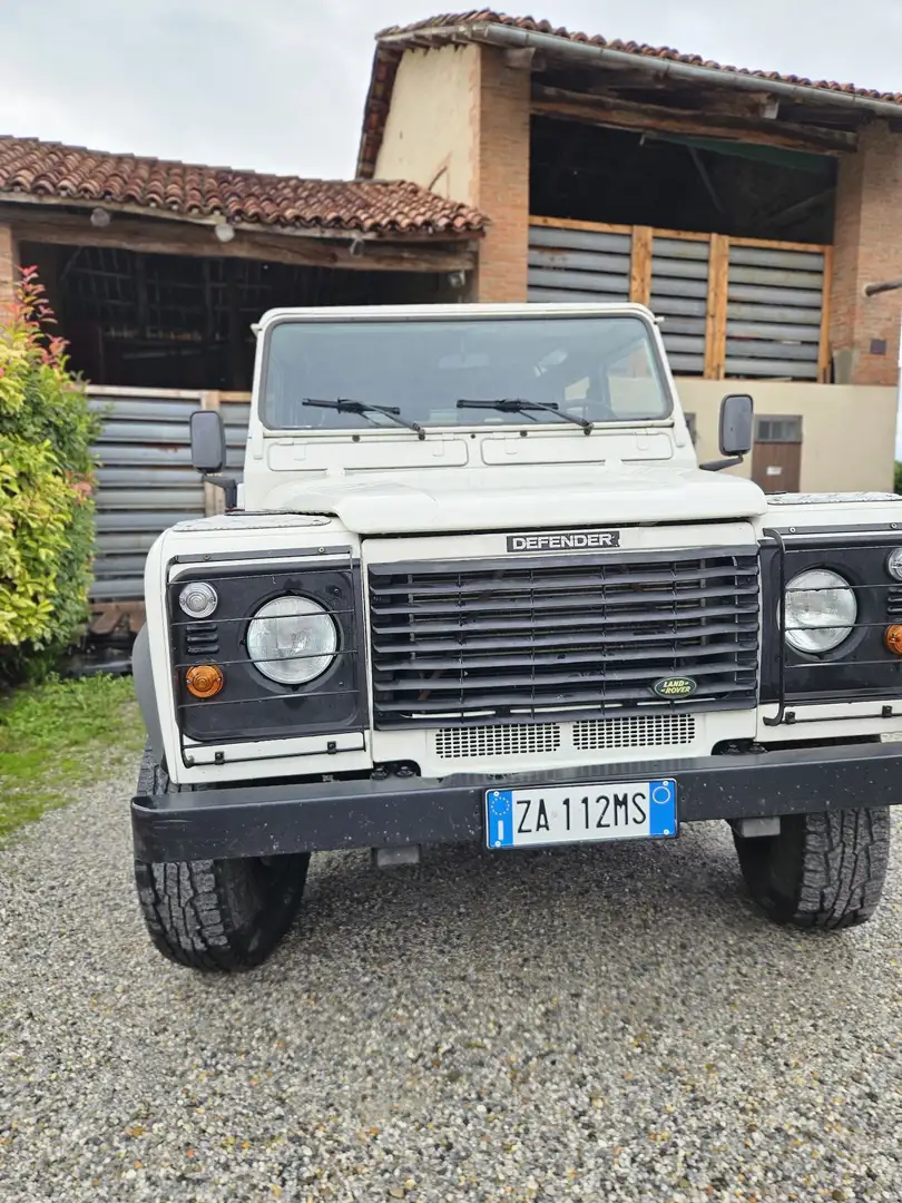 Land Rover Defender 110 2.5 td5 S Hard Top Bílá - 1