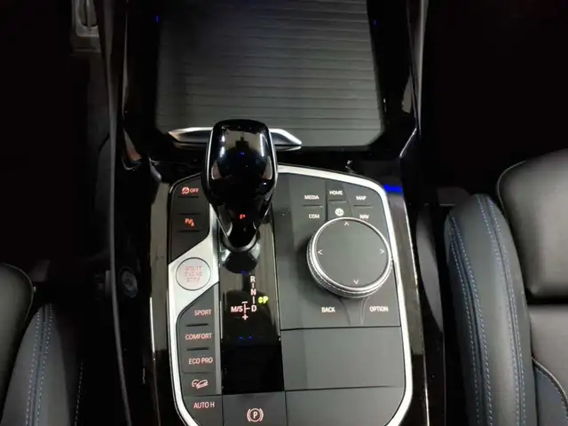 BMW X3 view 10