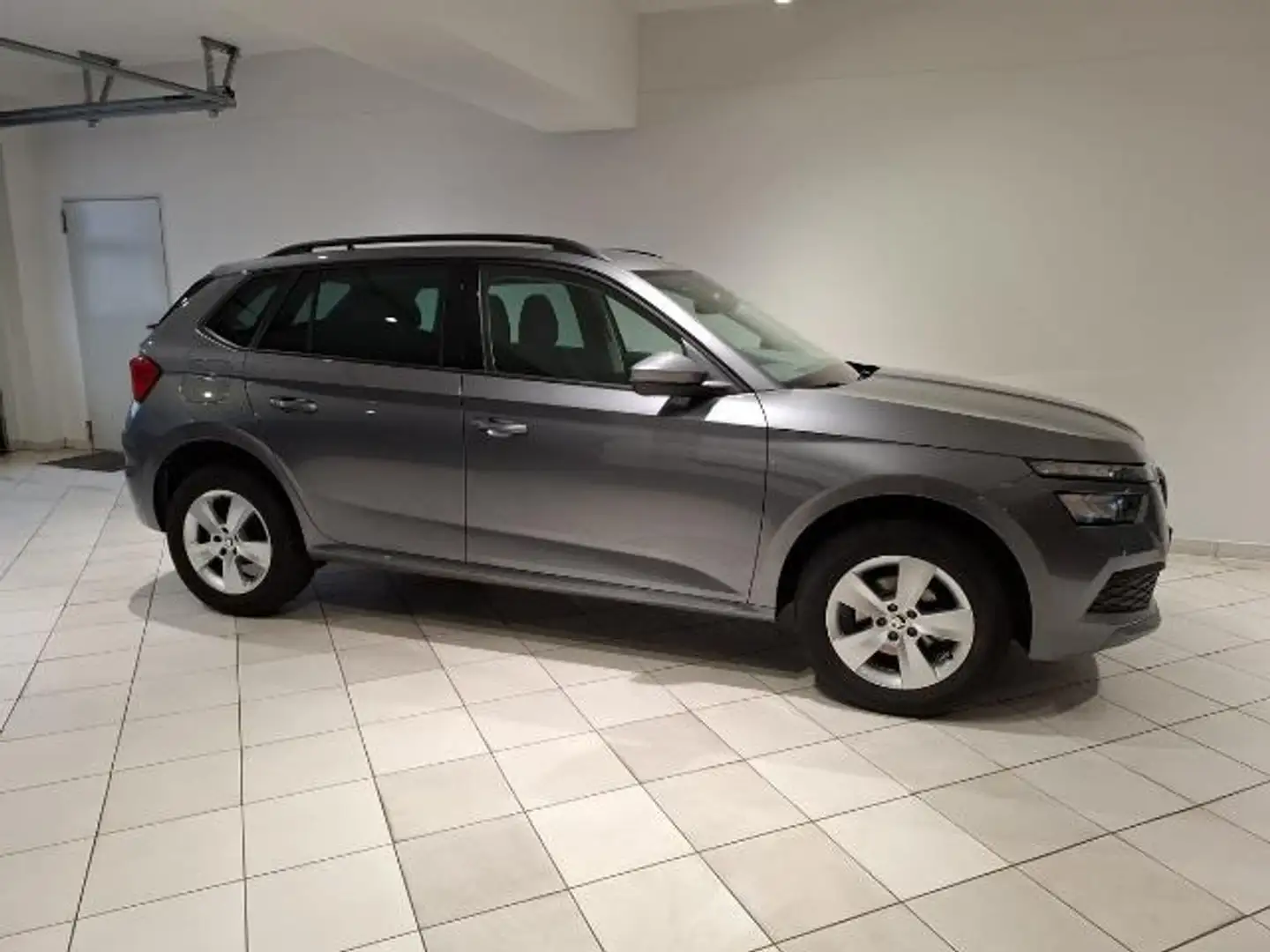 Skoda Kamiq 1.0TSI 5J.Garantie AHK LED SHZ Grigio - 2