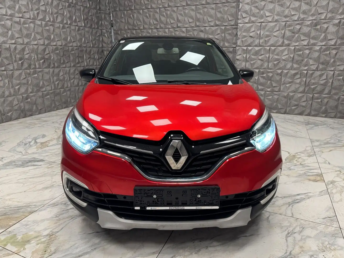Renault Captur TCe 90 Life Rot - 2