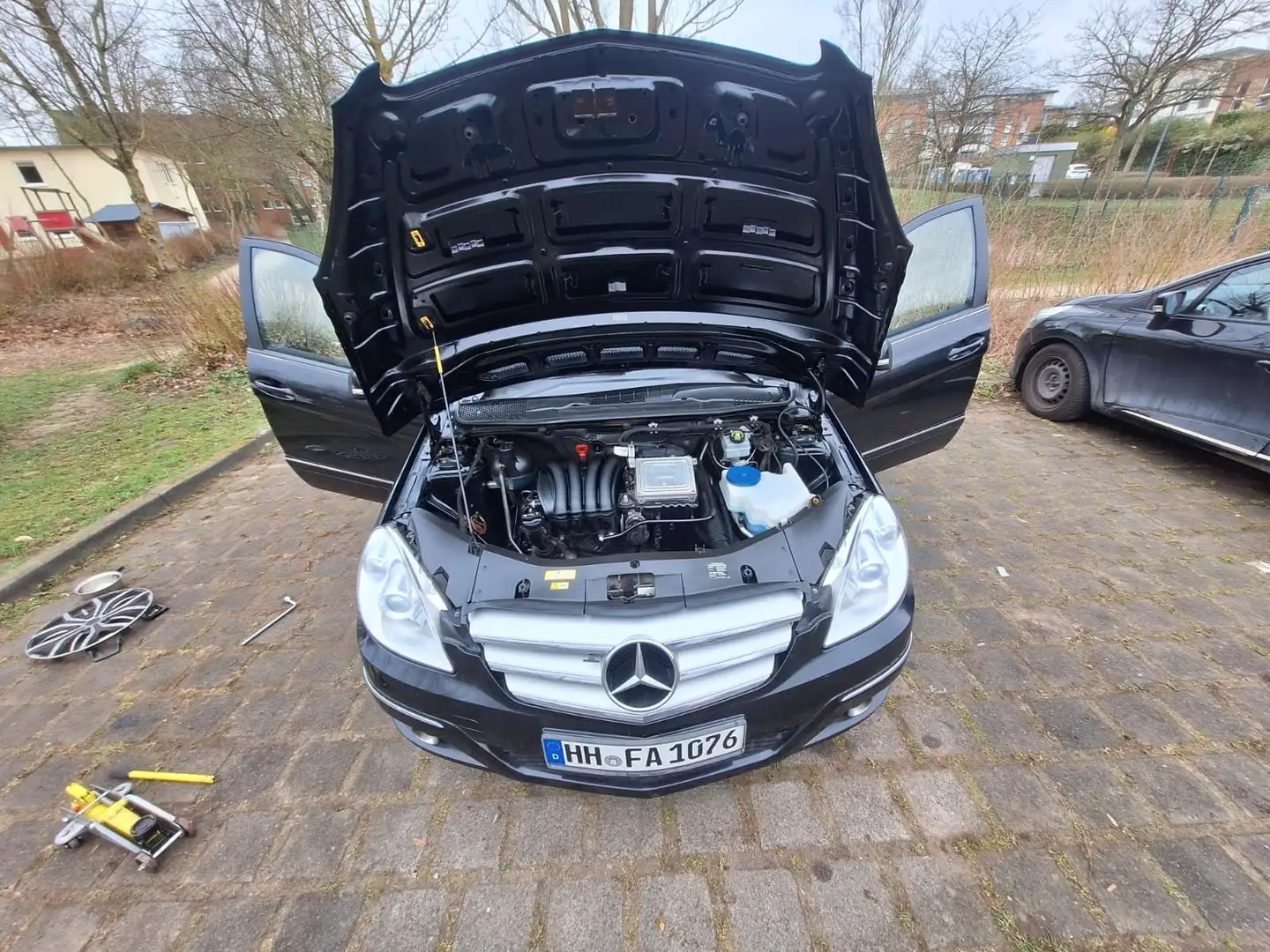 Mercedes-Benz B 170 NGT BlueEFFICIENCY - 1