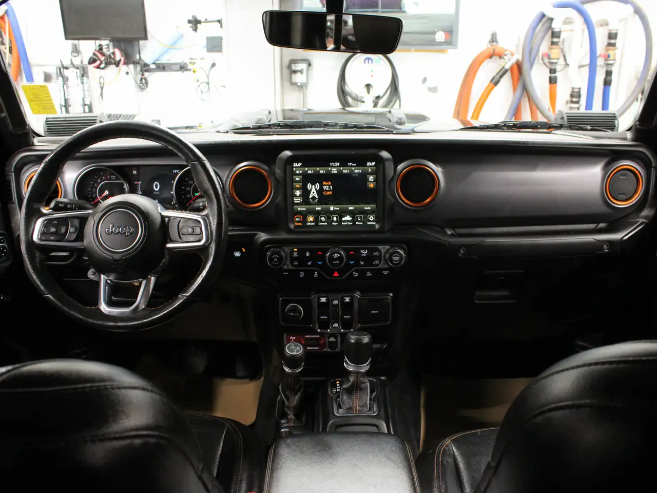 Jeep Gladiator снимка Jeep Gladiator