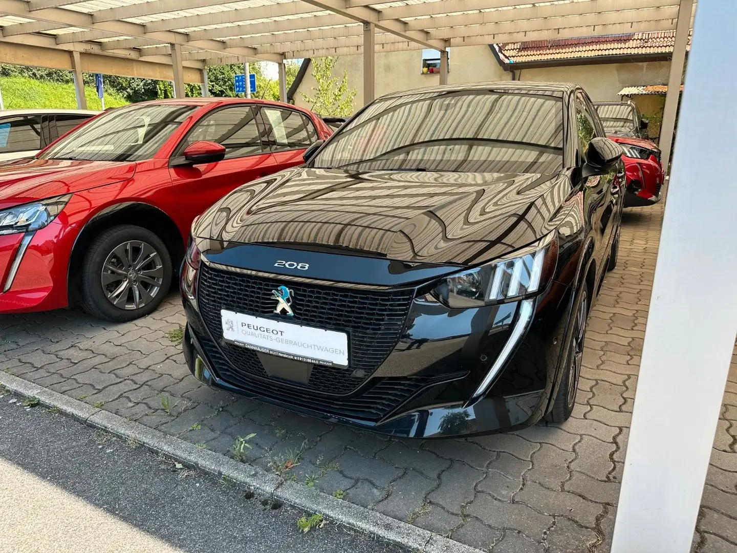 Peugeot 208 Elektromotor 136 GT Keyless, LED, Kamera uvm Schwarz - 1