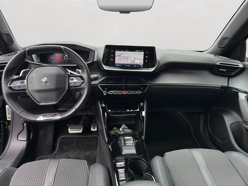 Peugeot 2008 PureTech 130 1.2 — photo 10