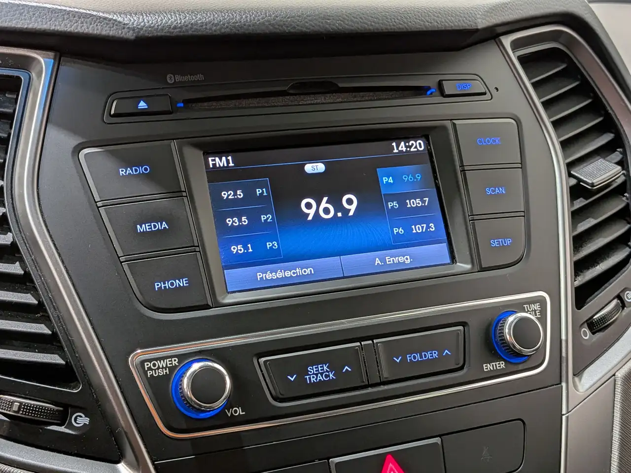 Hyundai SANTA FE снимка Hyundai SANTA FE