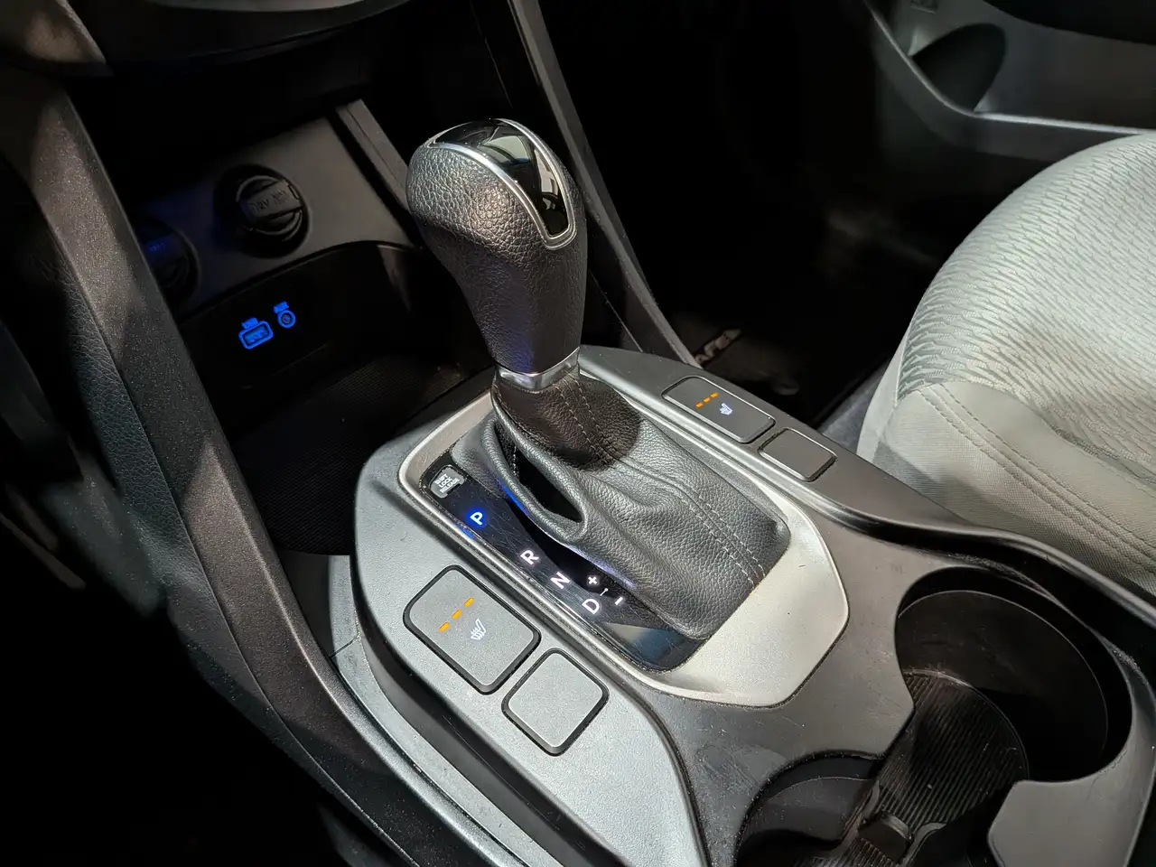 Hyundai SANTA FE снимка Hyundai SANTA FE