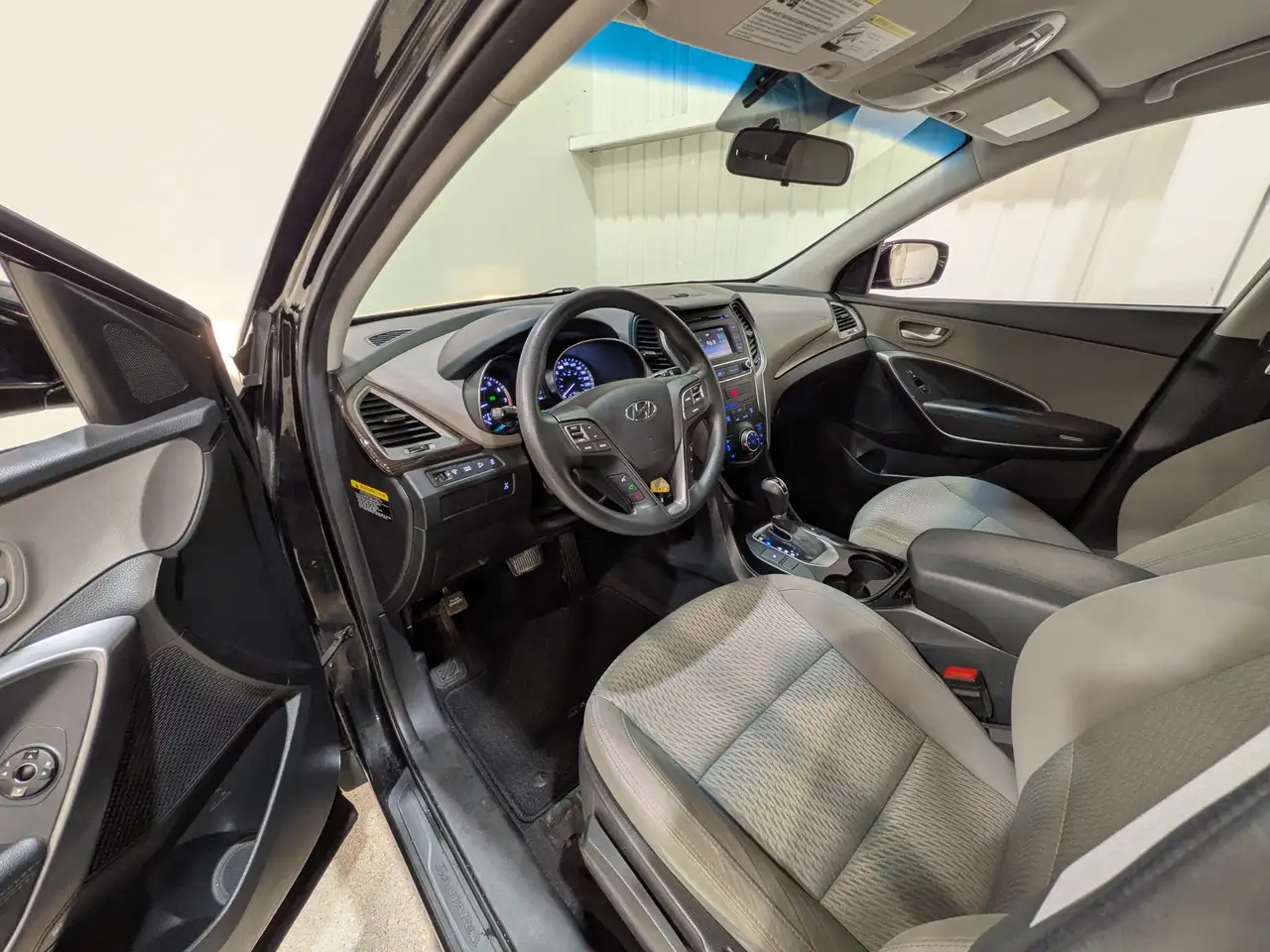 Hyundai SANTA FE снимка Hyundai SANTA FE
