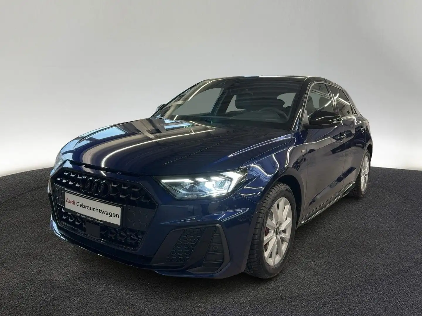 Audi A1 40 2.0 TFSI S line (EURO 6e) Blau - 2