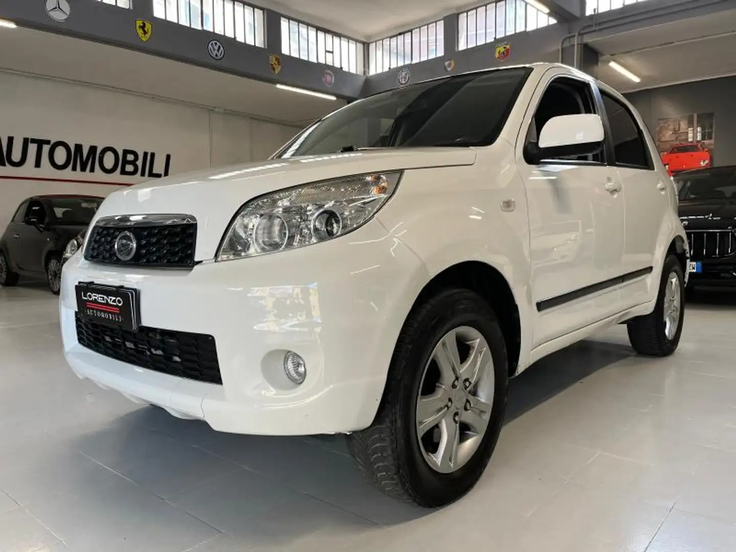 Daihatsu Terios 1.5 Hiro auto GPL Bianco - 1