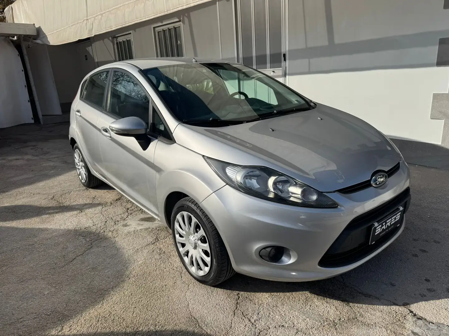 Ford Fiesta Ford Fiesta 1.2 82 CV 5 porte Titanium Silber - 1