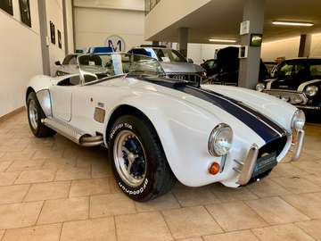 Cobra Replica 3.5 V8  SR
