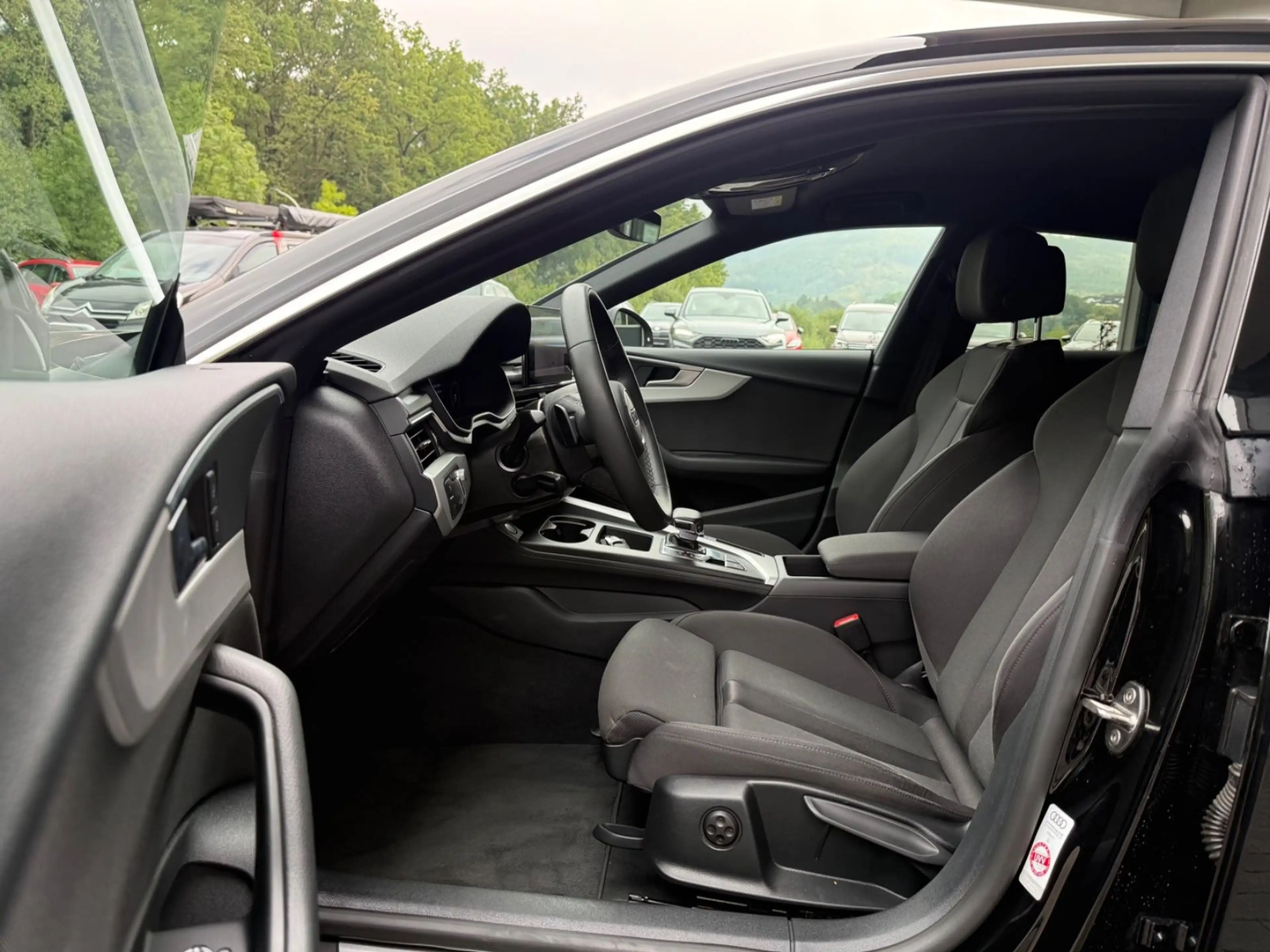 Audi A5 Sportback 40 TDI quattro *DSG *LED *APP *AHK — photo 9