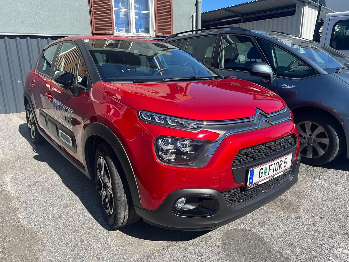 Citroen C3 BlueHDi 100 S&S 6-Gang-Manuell Plus (C4375) Rot - 2