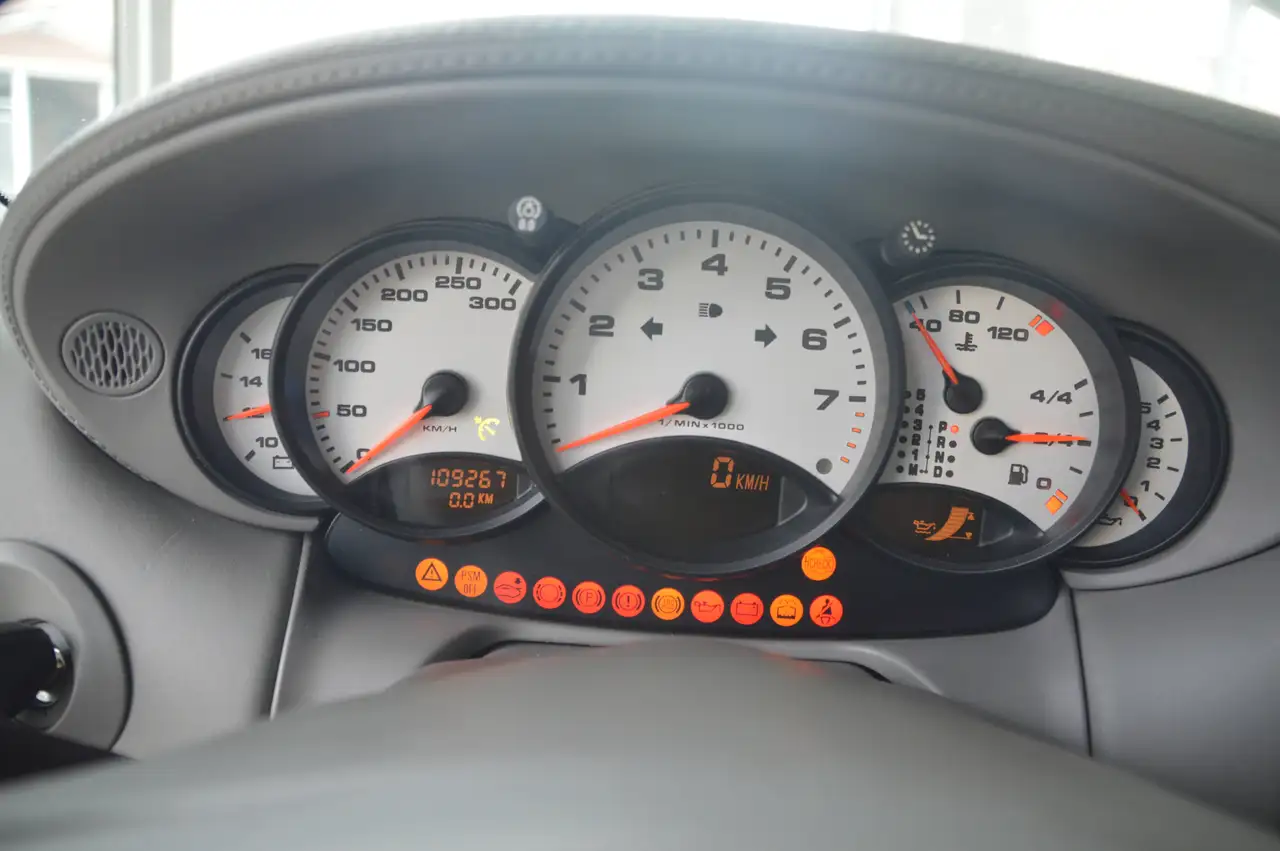 Porsche 996 911 Carrera 4 Cabrio Tiptronic, foto 5