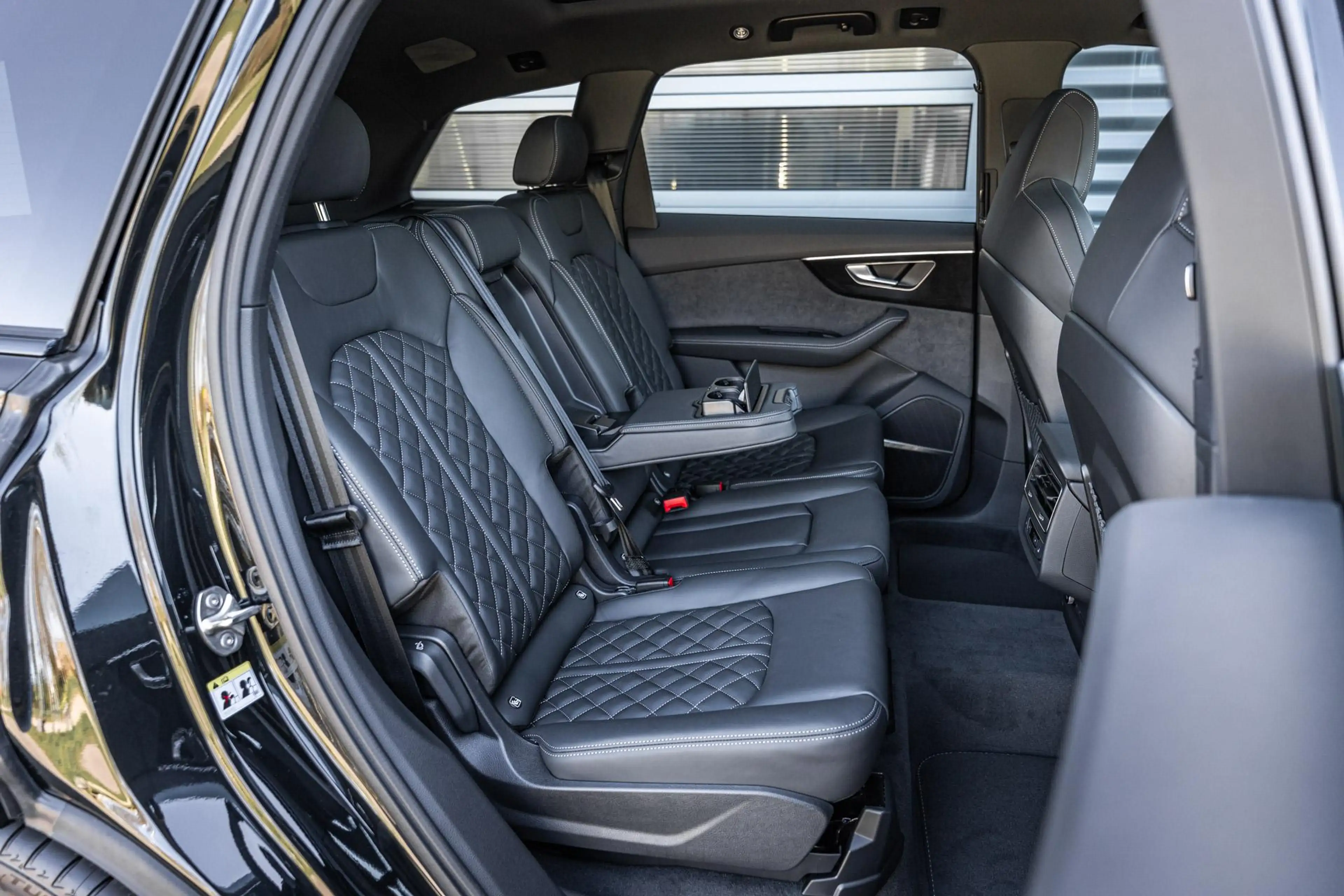 Audi Q7 55 TFSI 394pk e quattro Pro Line S | Vierwielbestu — photo 6