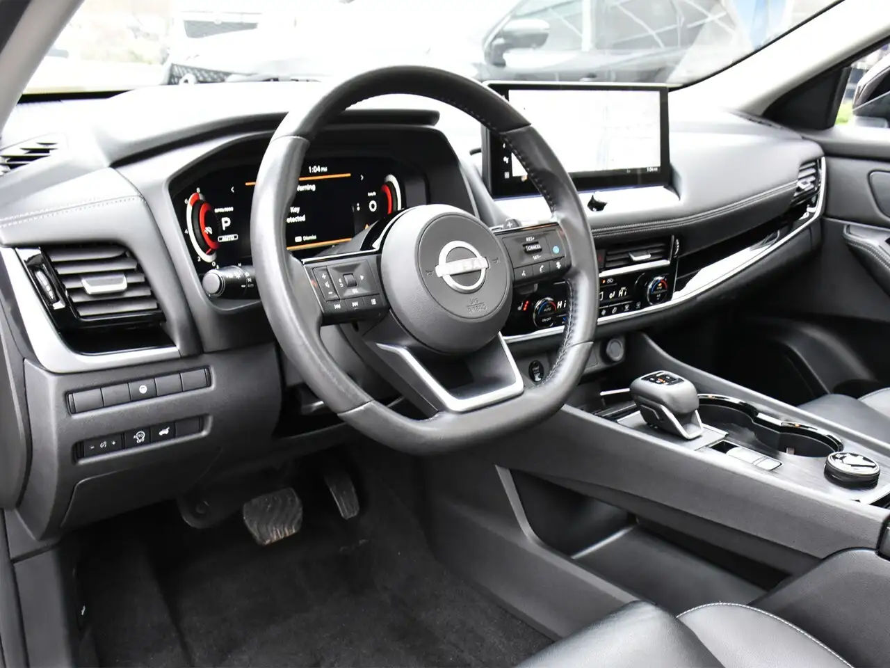 Nissan Rogue снимка Nissan Rogue