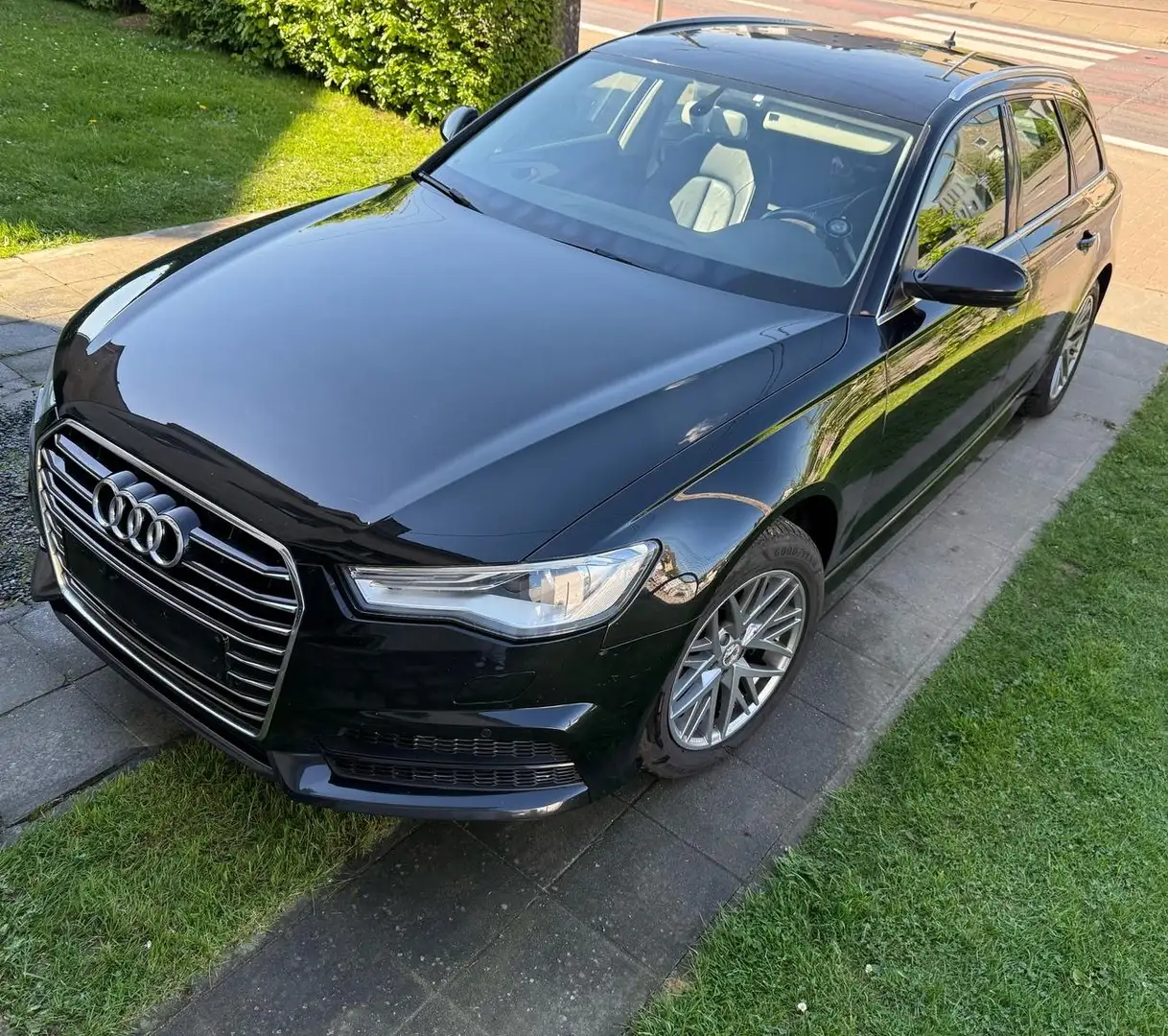 Audi A6 - 1