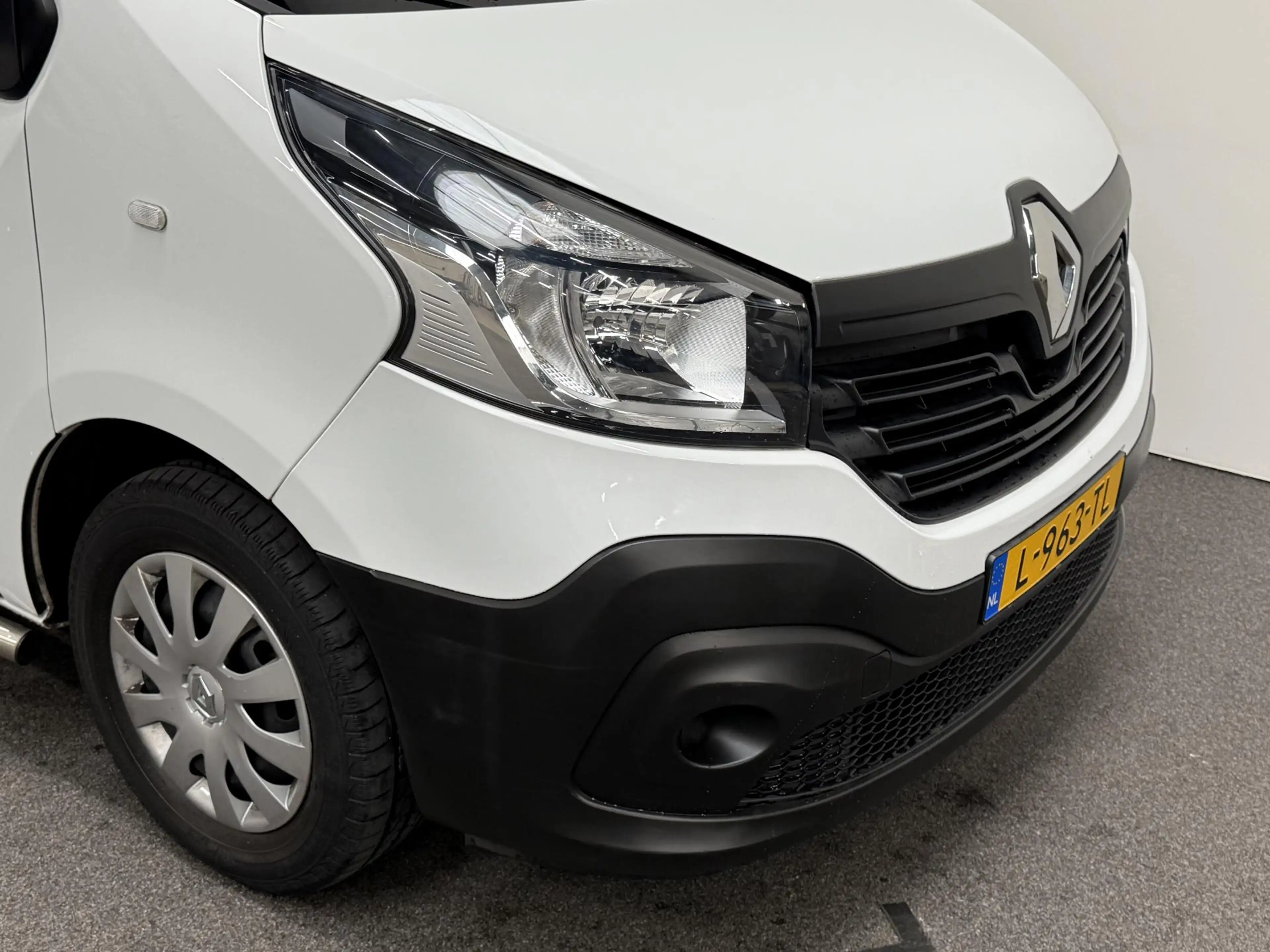 Renault Trafic Passenger 1.6 dCi Grand Zen Energy 9persoons PERSO — photo 13