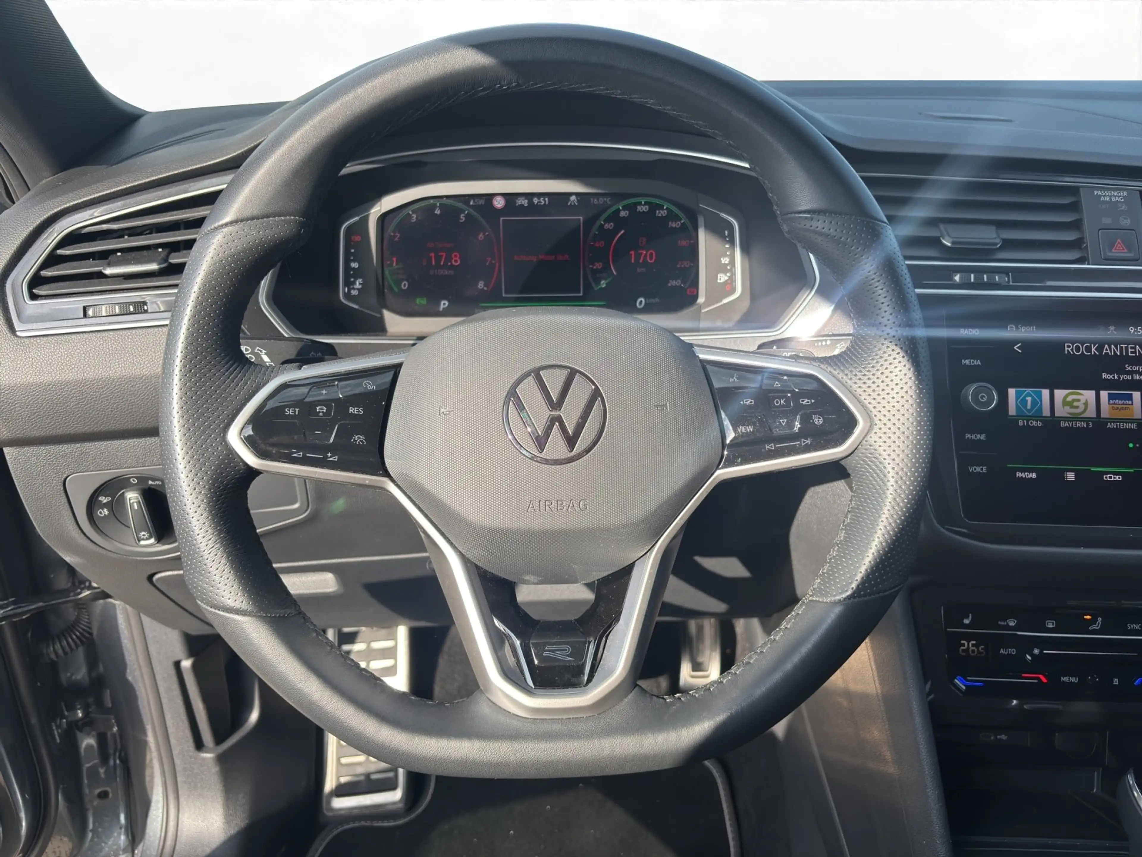 Volkswagen Tiguan Allspace 2.0 TSI DSG 4MOTION R-Line | AHK — photo 9